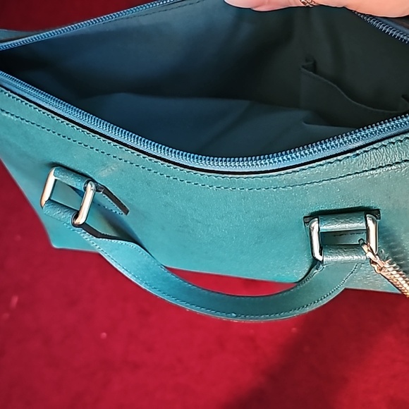 Spring SALE- Gucci! 💙💚Boston Satchel at Affordable Price! - Picture 16 of 17